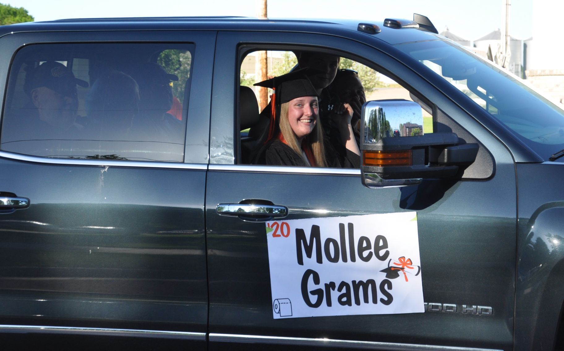 Parade Mollee Grams.jpg